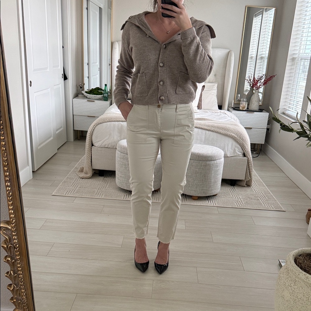 GAP Cream Women's Pants